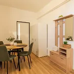 Apartment Krakens