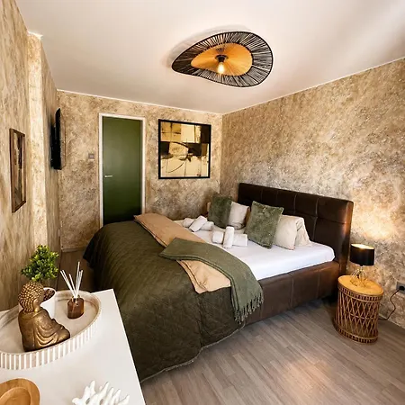 Krakens Apartment *
